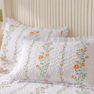 White Printed 162 TC Double King Bed Covers With 2 Pillow Covers